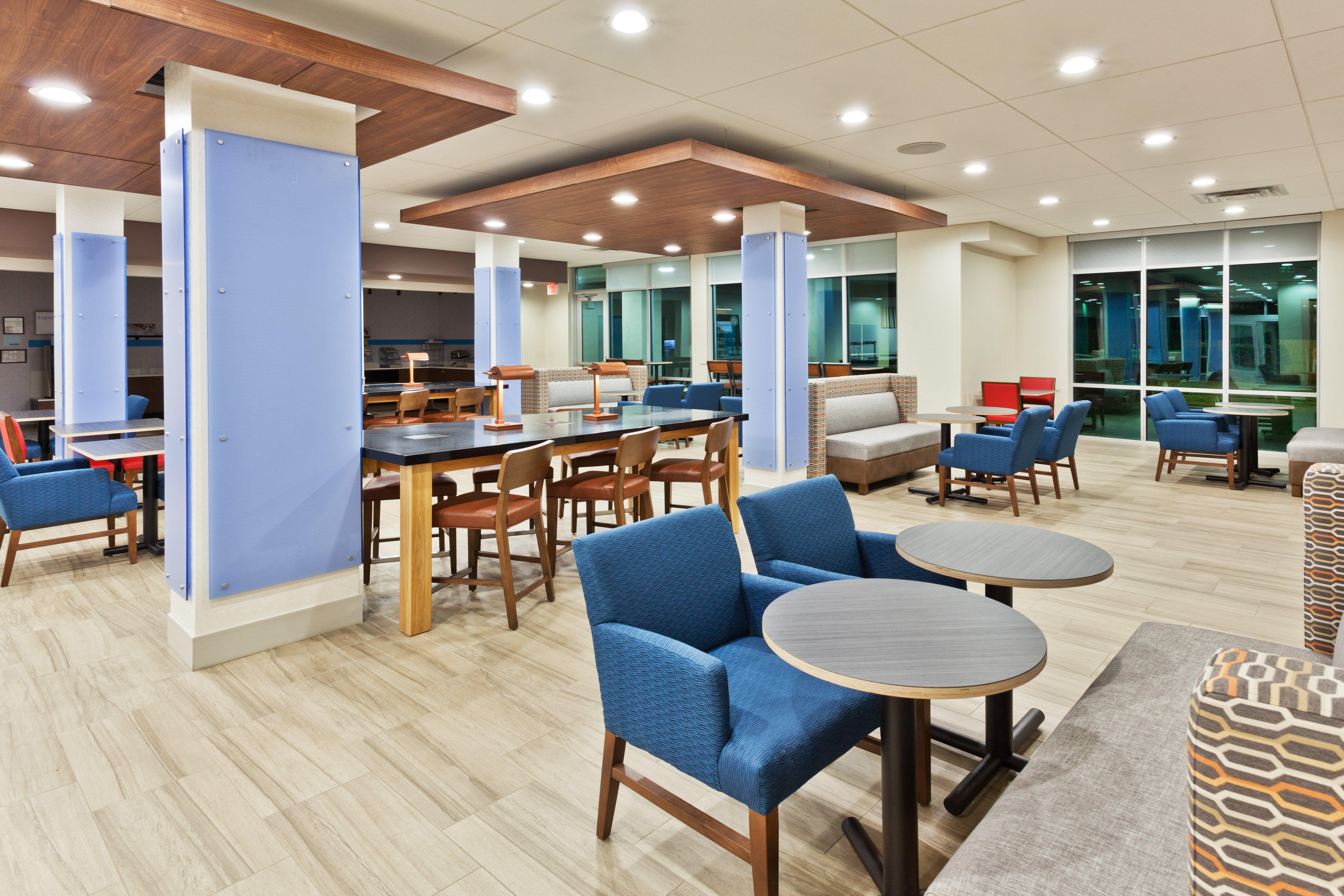 Holiday Inn Express & Suites - Cartersville By Ihg Экстерьер фото