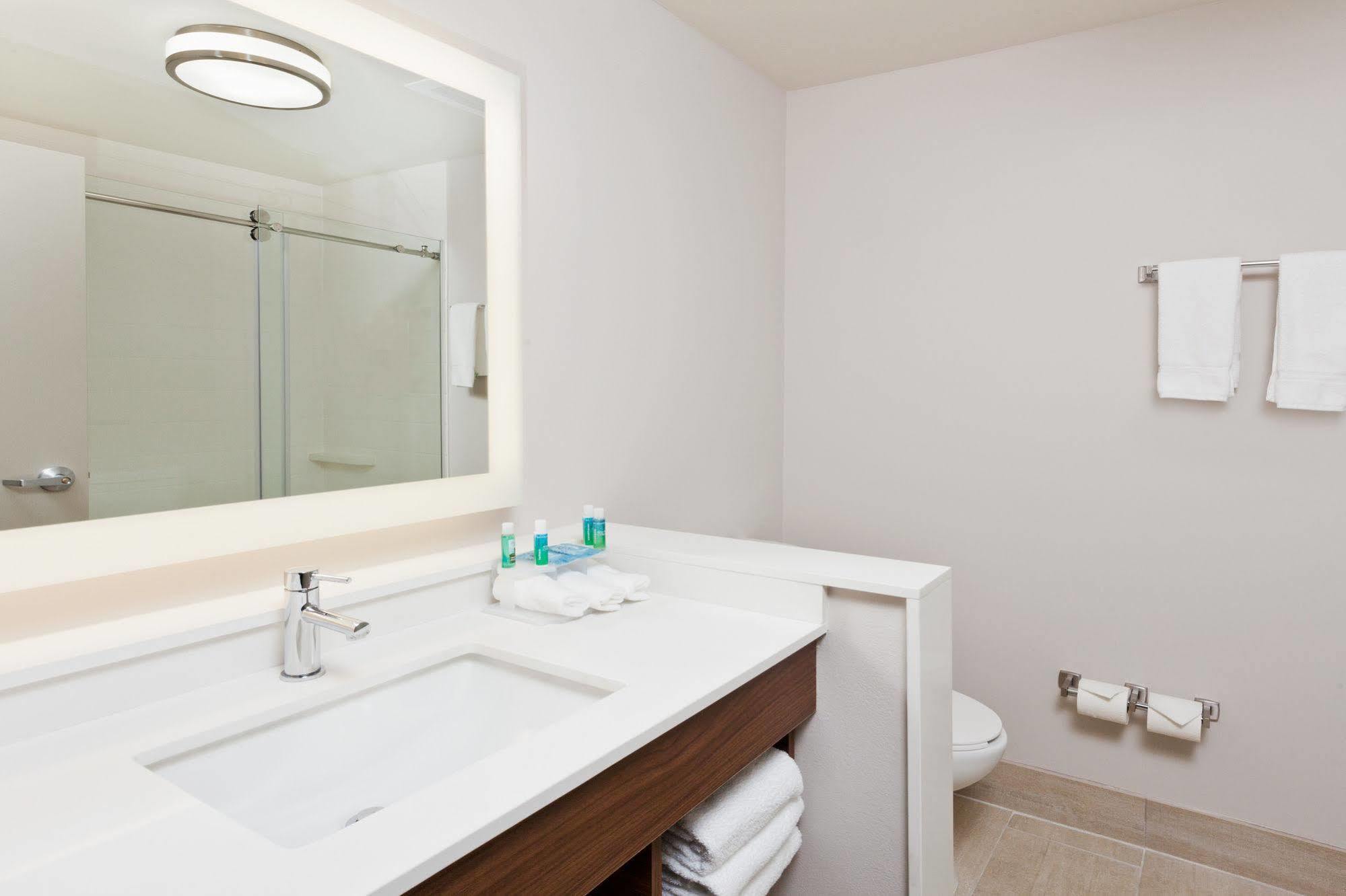 Holiday Inn Express & Suites - Cartersville By Ihg Экстерьер фото